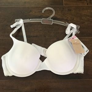 Affinitas Intimates White & Lace Trim Bra  36A NWT
